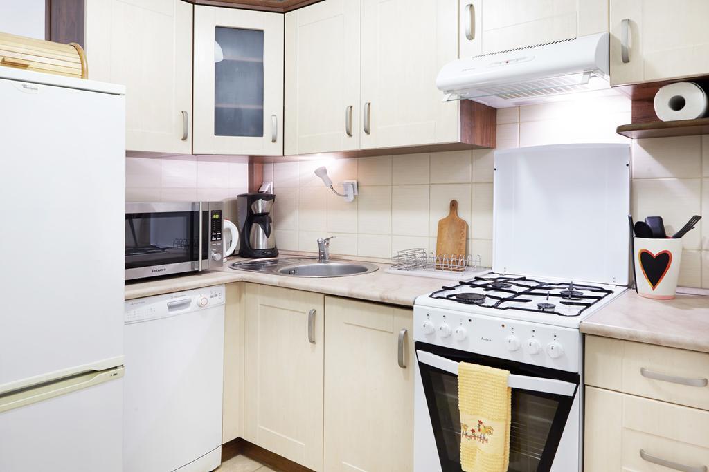 Lovely Garden Flat Near Royal Park Варшава Номер фото